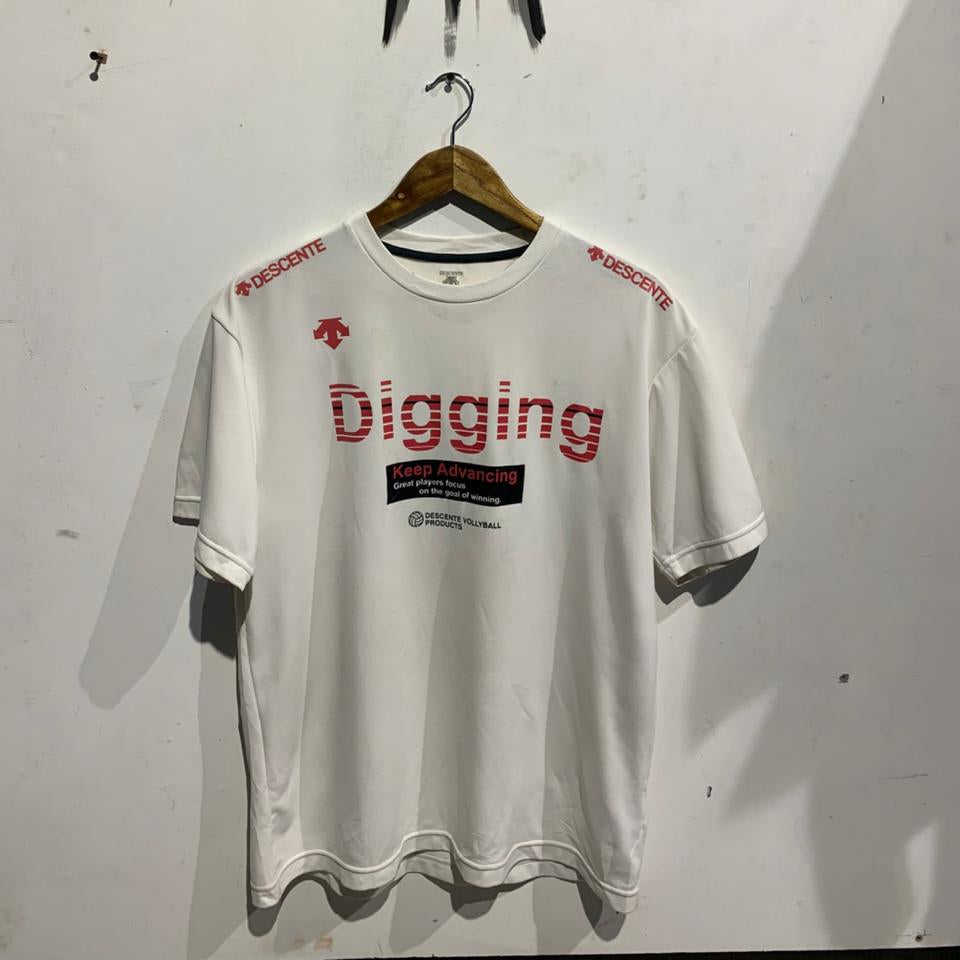 White Descente T-shirt