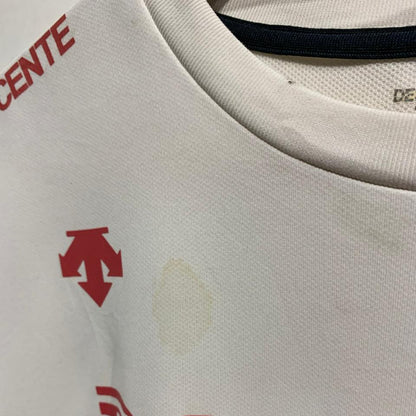 White Descente T-shirt