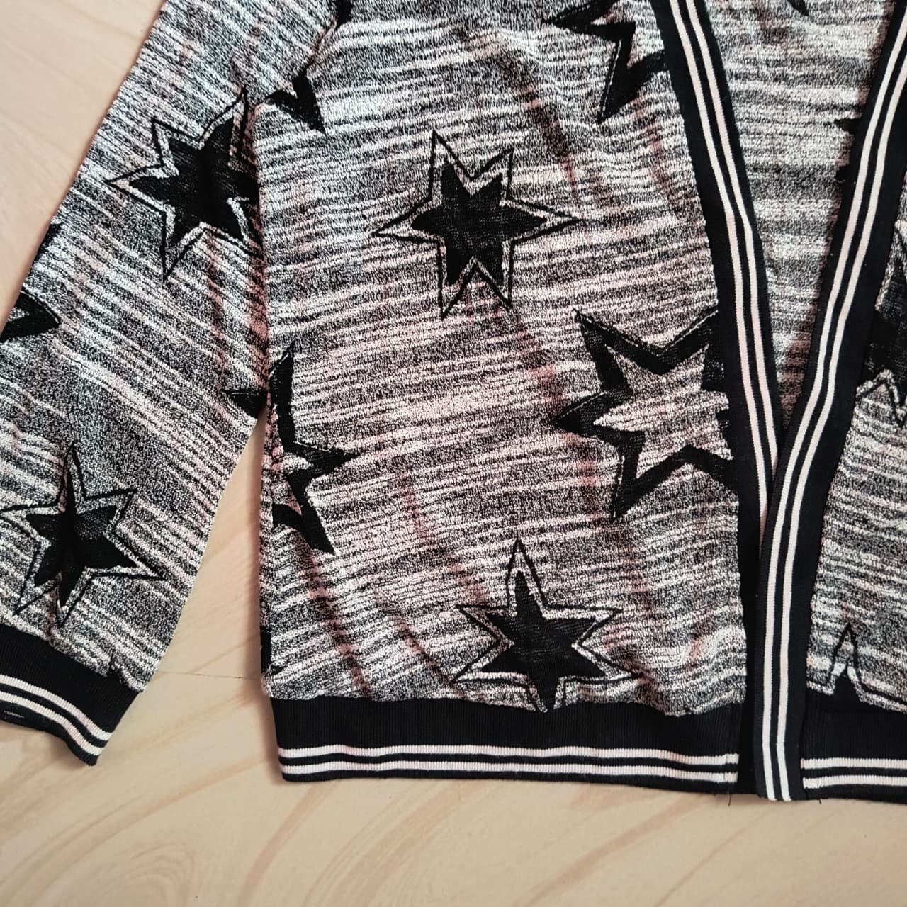 Star Print Shrug