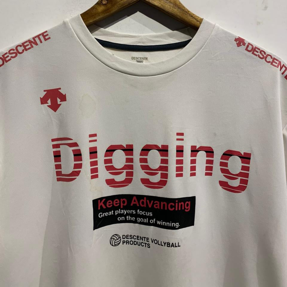 White Descente T-shirt