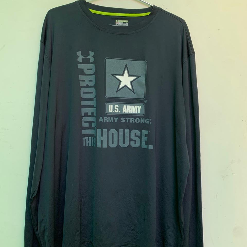 Under Armour Black Tee