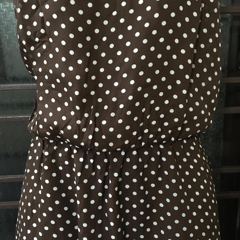 A Classic Sleeveless Midi Dress