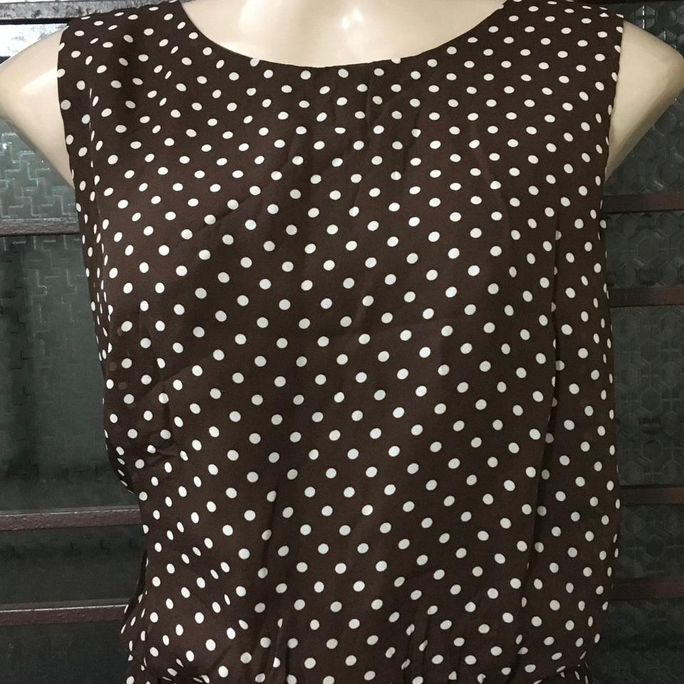 A Classic Sleeveless Midi Dress