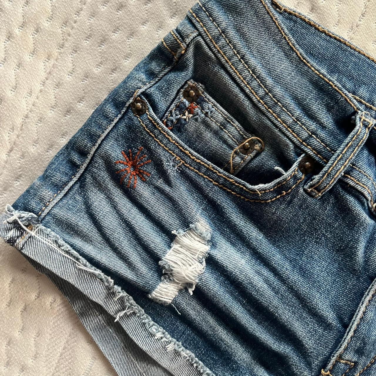 Low rise denim shorts